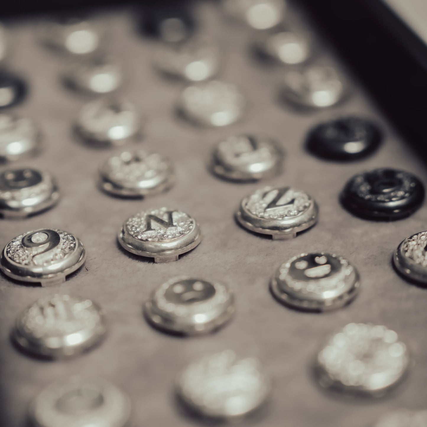 10-Pieces Magnetic Charm Pack - Deliadore Modular Jewelry