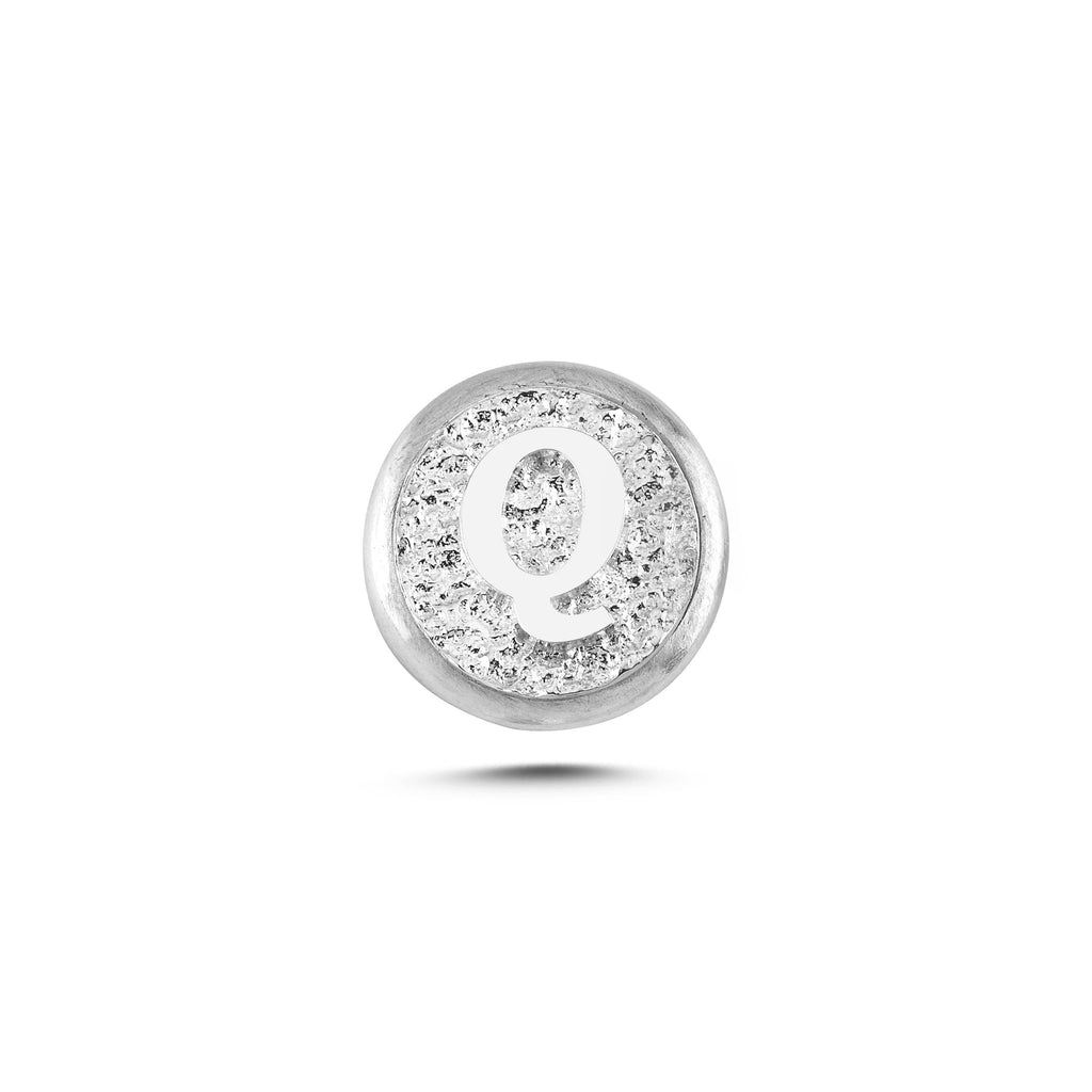 Q Harfi Manyetik Charm - Light Silver